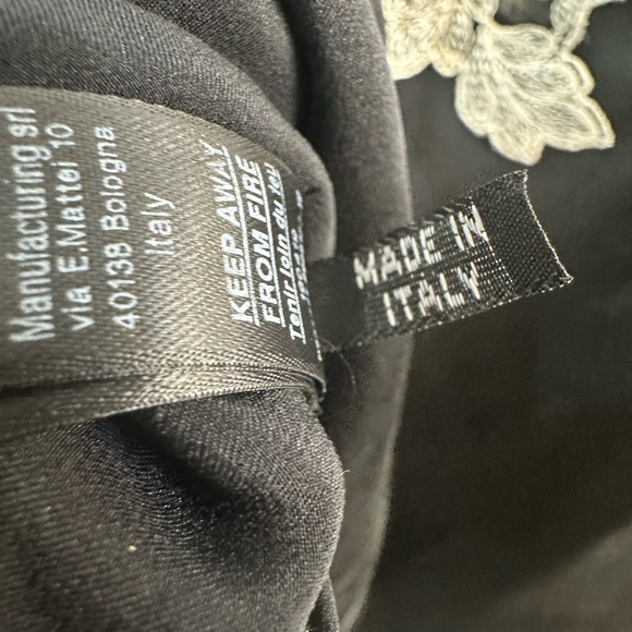 La Perla Maison Camisole with Floral Embroidery Top Only - Picture 7 of 7